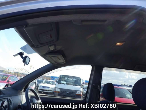 Used 2004 AT toyota sienta NCP81G Image[16]