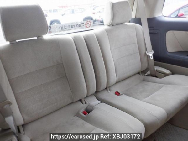 Used 2005 AT toyota alphard MNH10W Image[16]