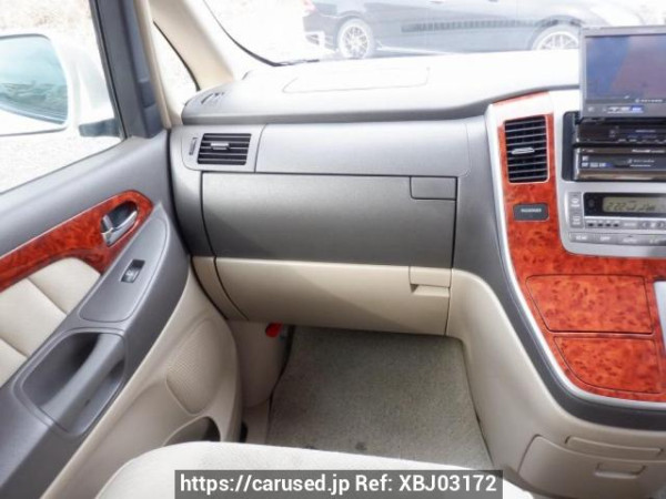 Used 2005 AT toyota alphard MNH10W Image[17]