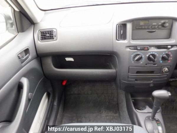 Used 2005 AT toyota probox-van NCP50V Image[16]