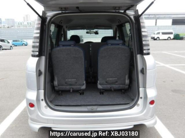 Used 2004 AT toyota sienta NCP81G Image[6]