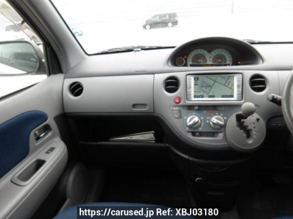 Used 2004 AT toyota sienta NCP81G Image[16]