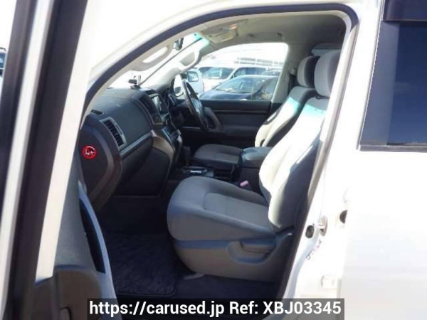 Used 2008 AT toyota land-cruiser UZJ200W Image[12]