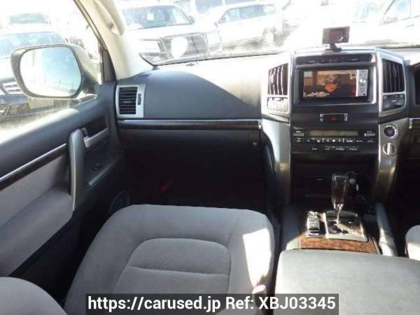 Used 2008 AT toyota land-cruiser UZJ200W Image[17]