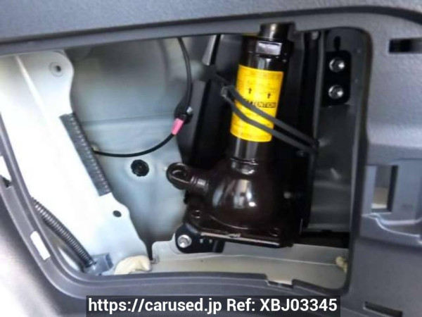 Used 2008 AT toyota land-cruiser UZJ200W Image[39]