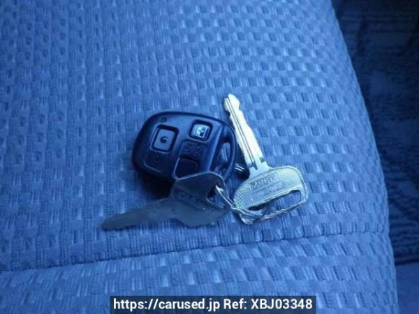 Used 2003 AT toyota hilux-surf RZN210W Image[38]