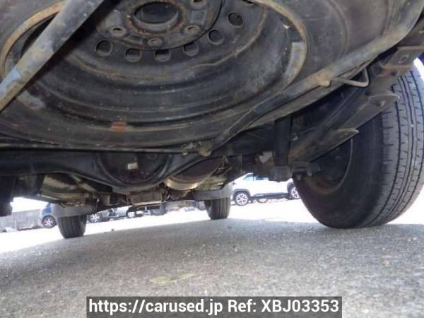 Used 2004 AT toyota regiusace-van TRH112V Image[30]