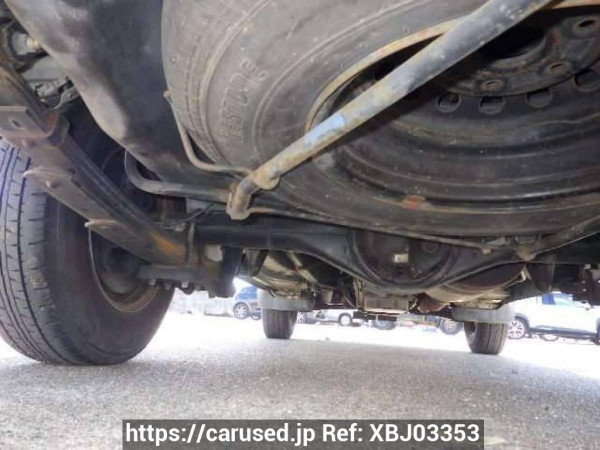 Used 2004 AT toyota regiusace-van TRH112V Image[33]