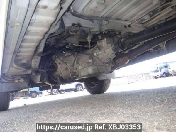 Used 2004 AT toyota regiusace-van TRH112V Image[36]