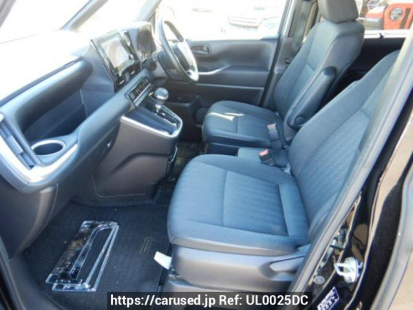 Used 2022 AT toyota voxy MZRA90W Image[12]