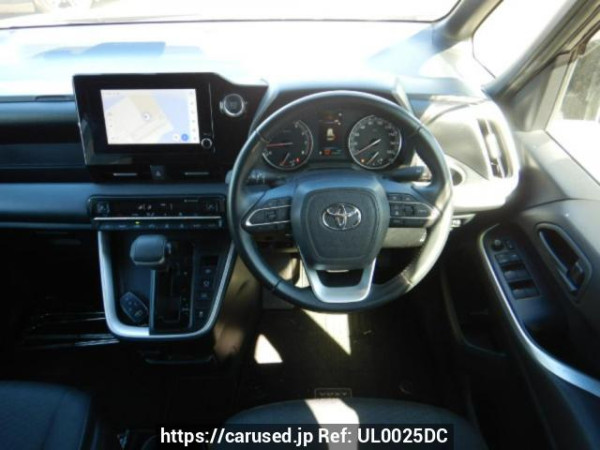 Used 2022 AT toyota voxy MZRA90W Image[18]