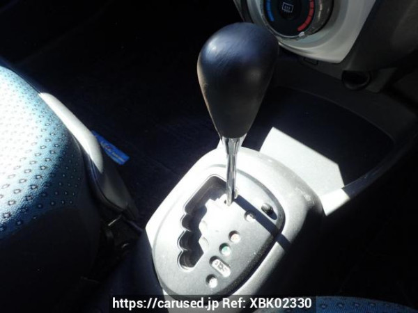 Used 2005 AT toyota vitz KSP90 Image[17]