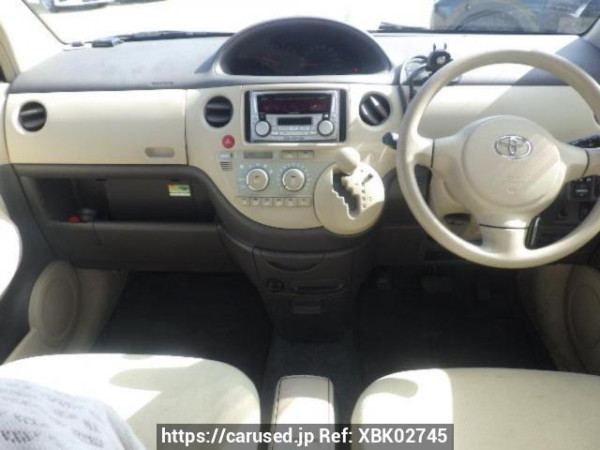 Used 2004 AT toyota sienta NCP81G Image[18]