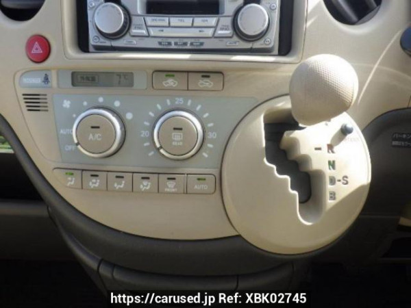 Used 2004 AT toyota sienta NCP81G Image[21]