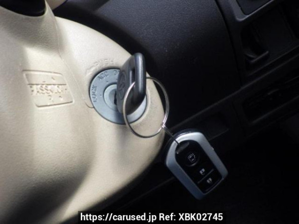 Used 2004 AT toyota sienta NCP81G Image[22]