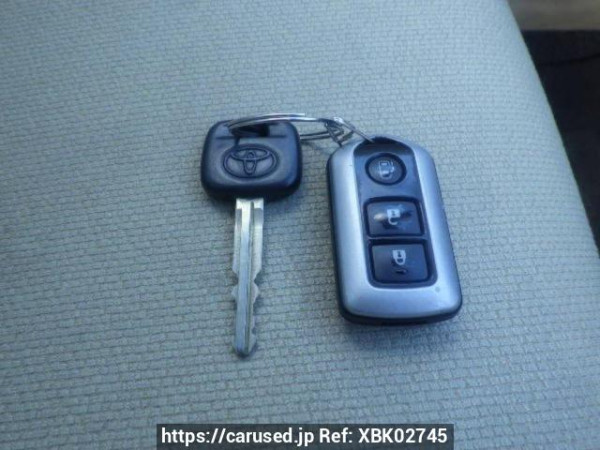 Used 2004 AT toyota sienta NCP81G Image[23]