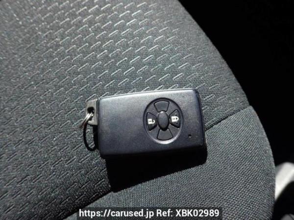 Used 2006 AT toyota auris NZE151H Image[23]