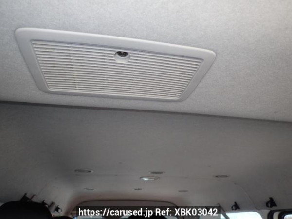 Used 2005 AT toyota hiace-wagon TRH214W Image[18]