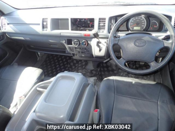 Used 2005 AT toyota hiace-wagon TRH214W Image[20]