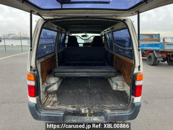 Used 2004 AT toyota hiace-van TRH112V Image[8]
