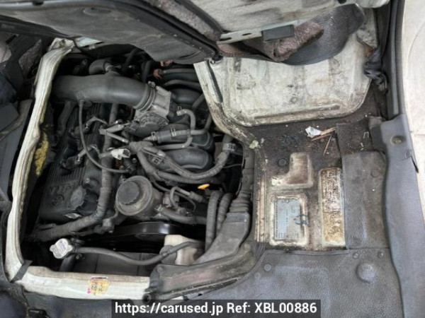Used 2004 AT toyota hiace-van TRH112V Image[9]