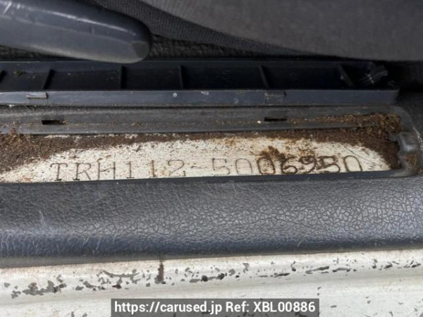 Used 2004 AT toyota hiace-van TRH112V Image[11]