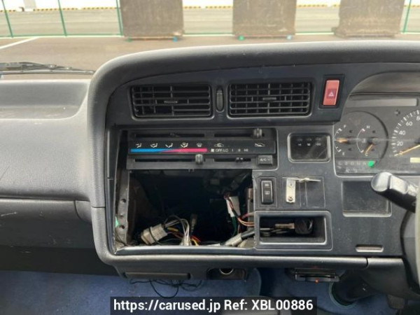 Used 2004 AT toyota hiace-van TRH112V Image[21]