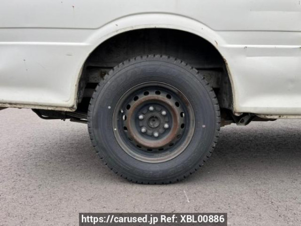 Used 2004 AT toyota hiace-van TRH112V Image[28]