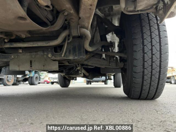 Used 2004 AT toyota hiace-van TRH112V Image[31]