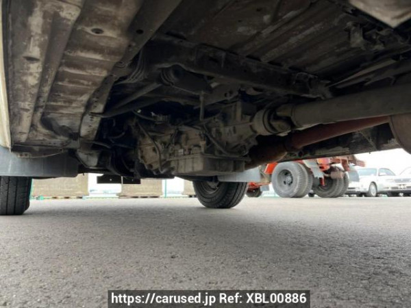 Used 2004 AT toyota hiace-van TRH112V Image[34]