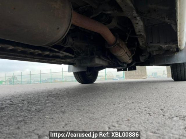 Used 2004 AT toyota hiace-van TRH112V Image[35]