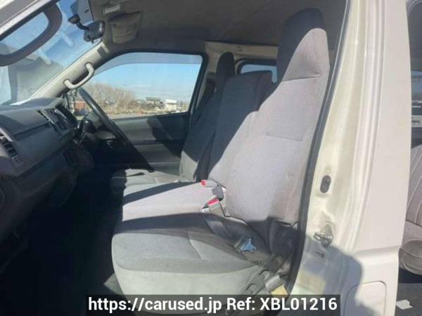 Used 2009 AT toyota hiace-van KDH201V Image[14]