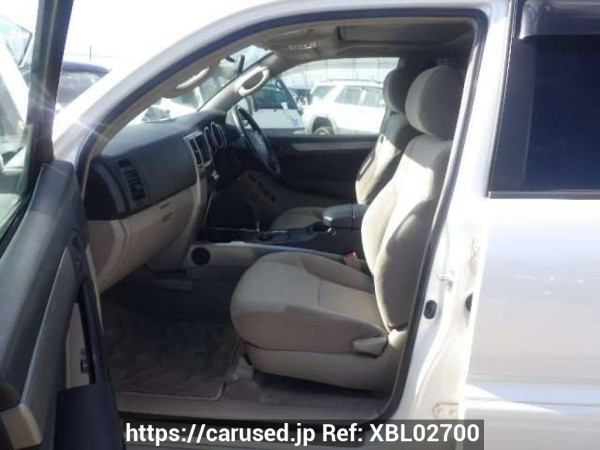 Used 2004 AT toyota hilux-surf RZN215W Image[12]