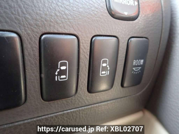 Used 2004 AT toyota alphard ANH10W Image[16]