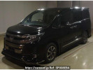 Toyota Noah ZRR80W