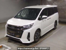 Toyota Noah ZRR80W