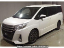 Toyota Noah ZRR85W