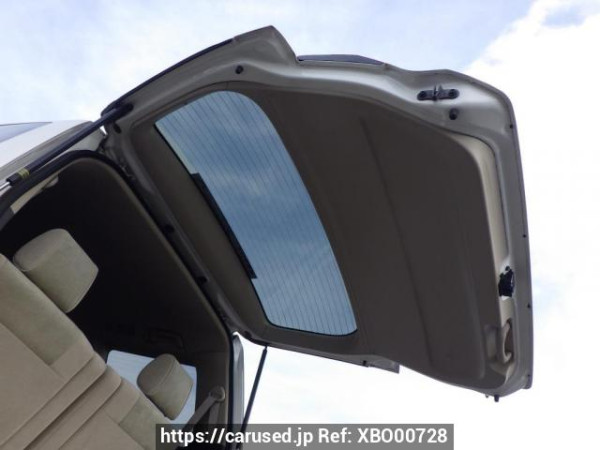 Used 2004 AT toyota alphard MNH10W Image[9]