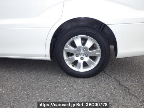 Used 2004 AT toyota alphard MNH10W Image[37]