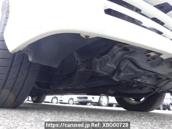 Used 2004 AT toyota alphard MNH10W Image[41]