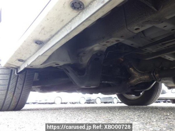 Used 2004 AT toyota alphard MNH10W Image[47]