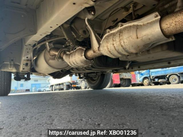 Used 2006 AT toyota hiace-van TRH200V Image[33]