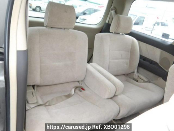 Used 2004 AT toyota alphard ANH10W Image[13]