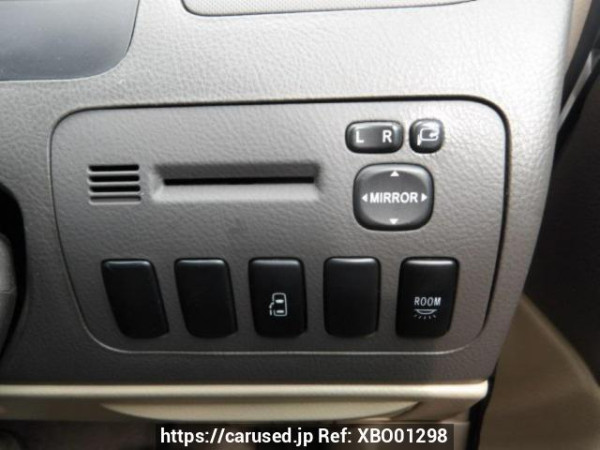 Used 2004 AT toyota alphard ANH10W Image[23]