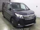 Toyota Noah ZRR85W