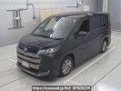 Toyota Noah ZWR90W