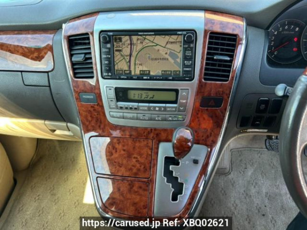 Used 2004 AT toyota alphard MNH10W Image[22]