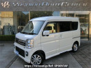 Nissan NV100 Clipper Rio DR17W