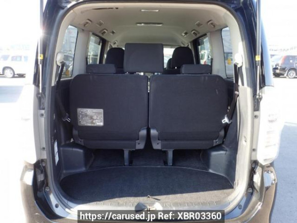 Used 2010 AT toyota voxy ZRR70W Image[6]