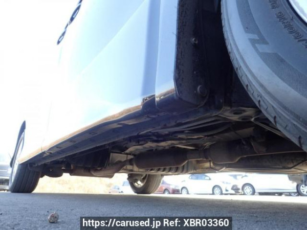 Used 2010 AT toyota voxy ZRR70W Image[37]